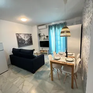 apartamentos-don-diego-la-carihuela.hotelsinnerja.org/